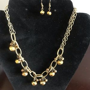 Necklace w/Earrings